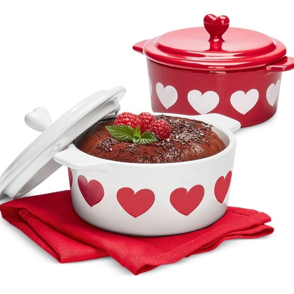Porcelain Heart Cookware - Picture 5 of 7